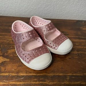 Native Juniper Pink Glitter Mary Jane Shoes Size 6